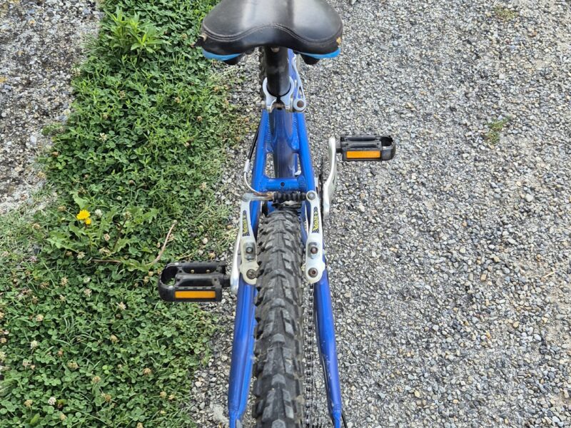 VTT loisirs 26 pouces en alu bleu