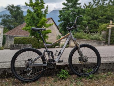 Location vélo Duingt / Annecy | VTT Giant