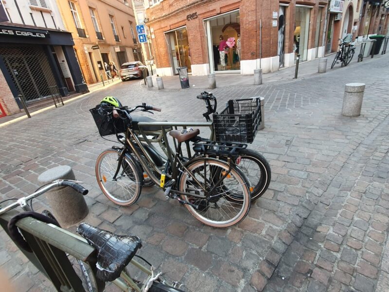 Vélo de ville Nakamura à assistance électrique