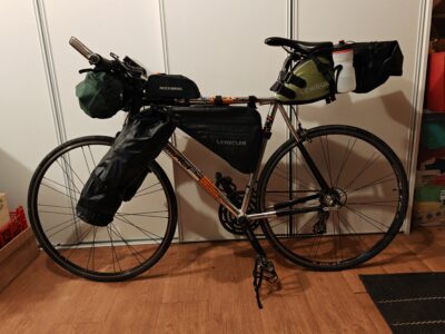 Velo bikepacking étanche