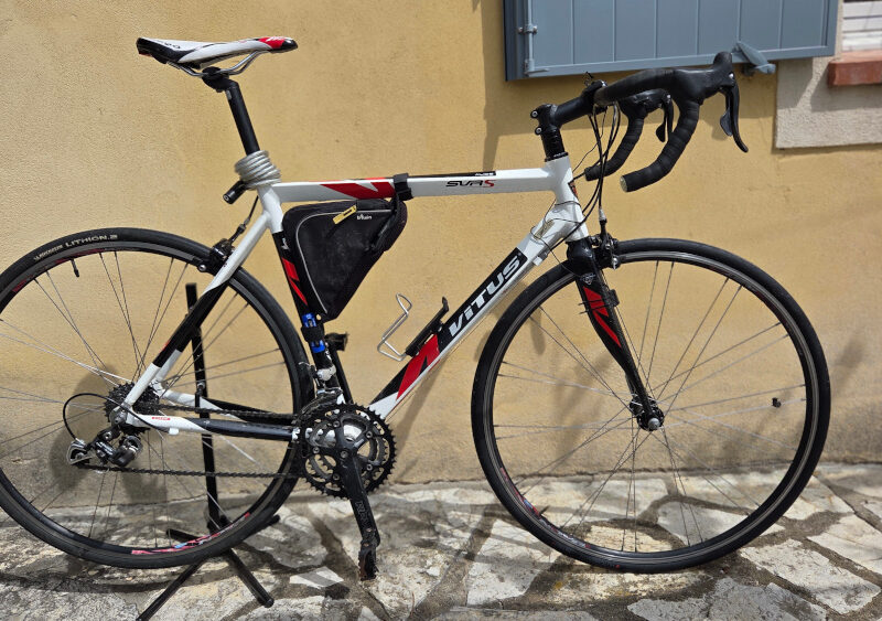 Vélo de route alu taille 54