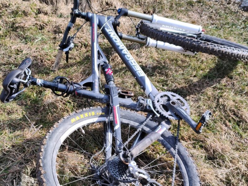 Location VTT Homme Taille L – Idéal pour Aventures en montagne