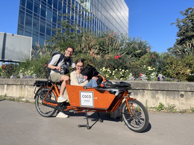 Vélo cargo chien