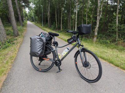 Location randonneuse taille M avec équipements inclus