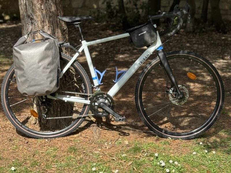 Location vélo BIKEPACKING taille S avec équipements inclus