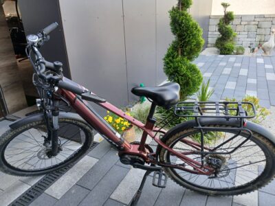 Location 2 vélos électriques VTC