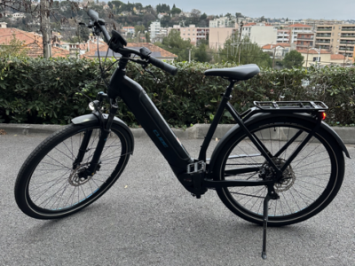 VTC Electrique Cube Kathmandu Hybrid Pro 625