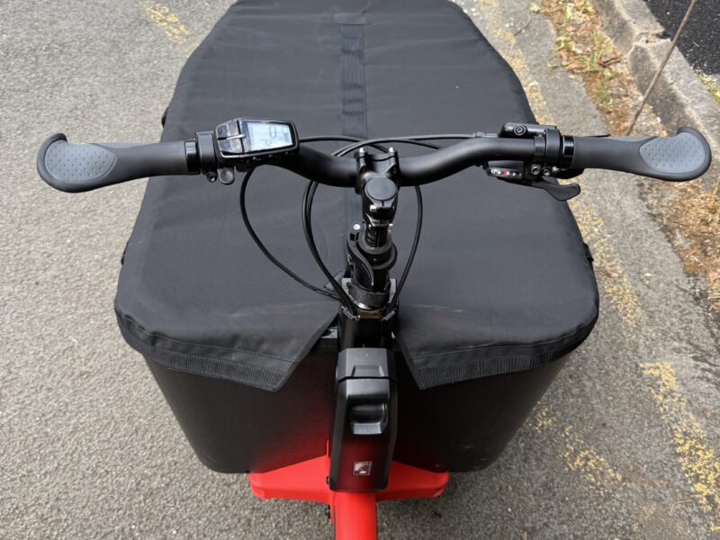 Cargo Toyota Électrique, sièges enfants