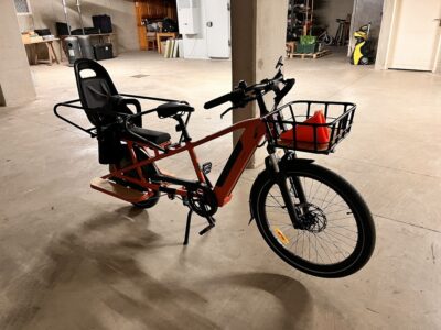 🚲 Vélo cargo longtail électrique – Decathlon R500E (2ᵉ génération) – Orange